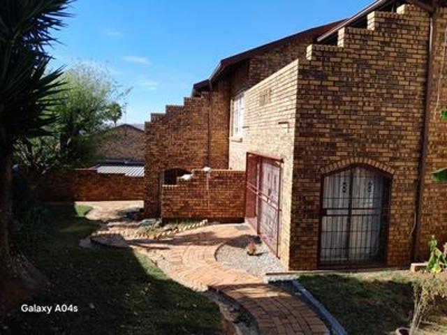 well priced garden unit. 2 bedrooms.