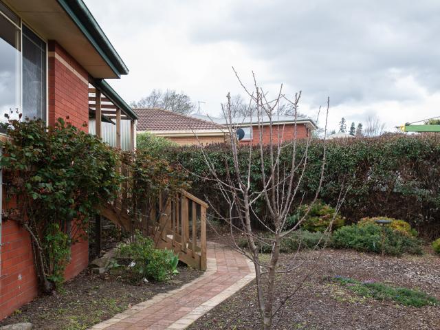 Well proportioned, low maintenance home