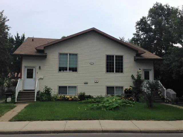 Well situated 2 bedroom apt on Maple Ave. Great layout. — 2 Bedrooms Apartment