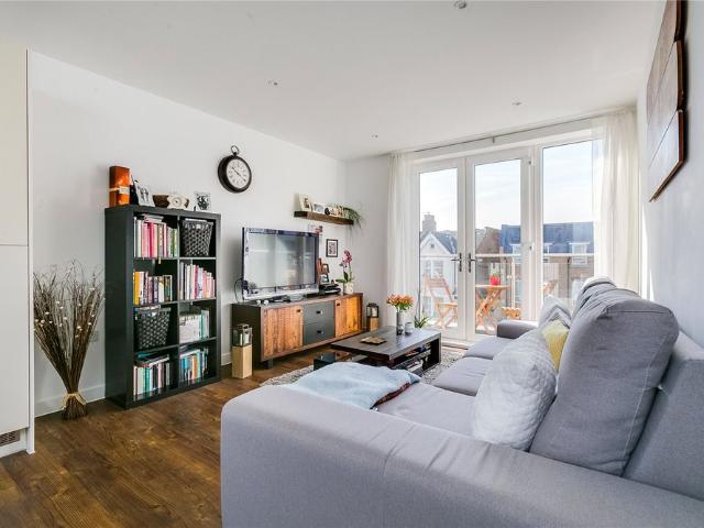 Welland House, Balham, SW12, London