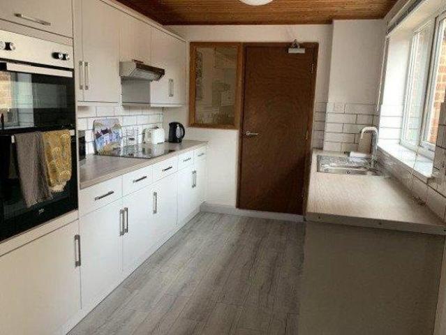 WELLESLEY AVENUE 4 bed house share to rent £1,820 pcm £420 pw
