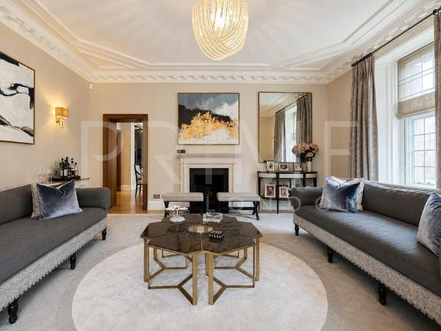 Wellesley House, Sloane Square, London