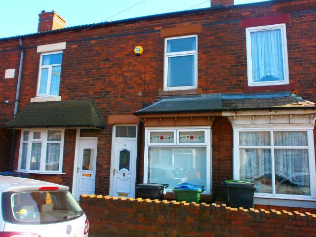 Wellesley Road, Oldbury B68, 2 bed terraced house to rent, £1,050 pcm | PrimeLocation