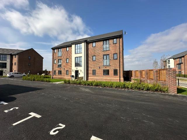 Wellington Boulevard, Leeds LS14, 1 bed flat to rent, £900 pcm | PrimeLocation