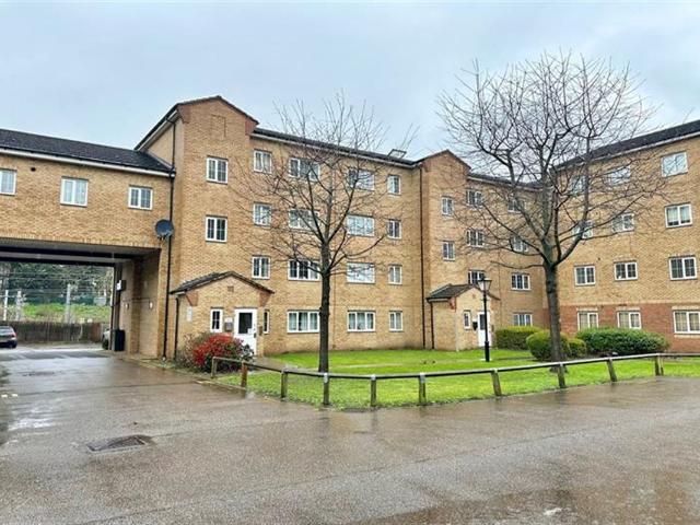 Wellington House, Kidman Close, Romford, Essex RM2, 2 bed flat to rent, £1,800 pcm | PrimeLocation