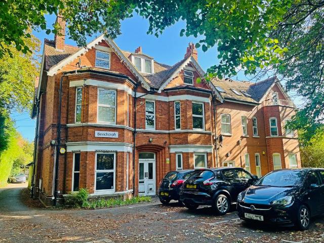 Wellington Road, Bournemouth, 3 bed flat to rent £1,500 pcm £346 pw