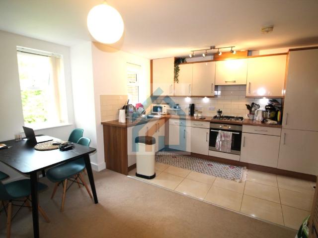 Wellington Road, Bournemouth BH8, 2 bed flat to rent, £1,200 pcm | PrimeLocation
