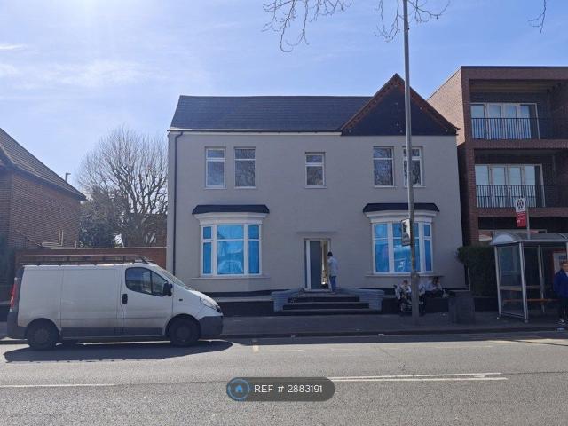 Wellington Road, Bilston WV14, 1 bed flat to rent, £720 pcm | PrimeLocation