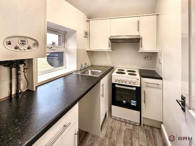 Wellington Road, Doncaster DN12, 2 bed flat to rent, £510 pcm | PrimeLocation