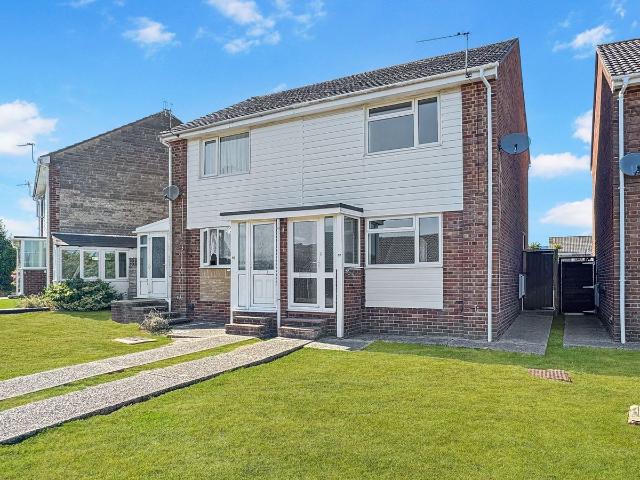 Wellington Road, Newport PO30, 2 bed semi detached house to rent, £1,100 pcm | PrimeLocation
