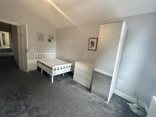 Wellington Road, Smethwick, B67 1 bed in a house share to rent £450 pcm £104 pw