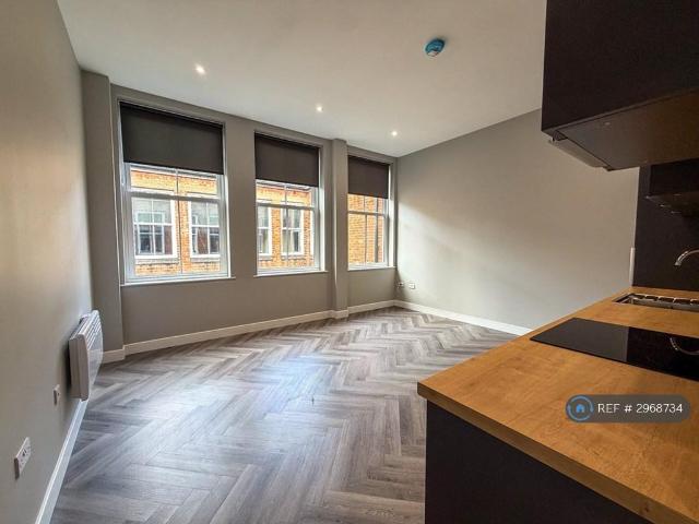 Wellington St, Leicester, LE1 1 bed flat to rent £900 pcm £208 pw