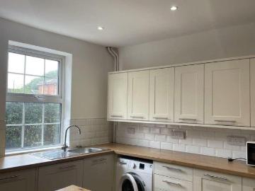 Wellington Street 5 bed house share to rent £2,380 pcm £549 pw