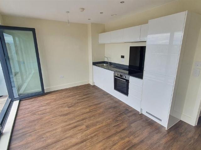Wellington Street, Cardiff CF11, 1 bed flat to rent, £995 pcm | PrimeLocation