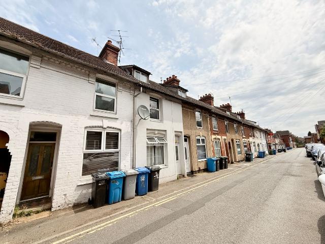 Wellington Street, Kettering NN16, 3 bed property to rent, £1,025 pcm | PrimeLocation