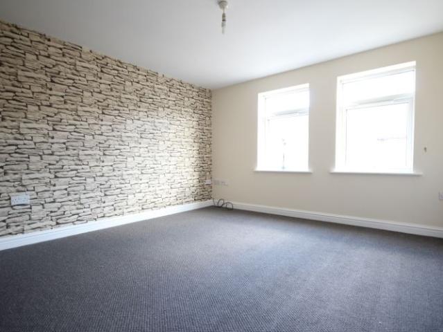 Wellington Street, Kettering, Northants, NN16