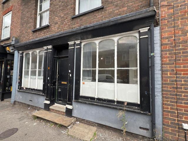 Wellington Street, Luton LU1, 2 bed flat to rent, £1,400 pcm | PrimeLocation