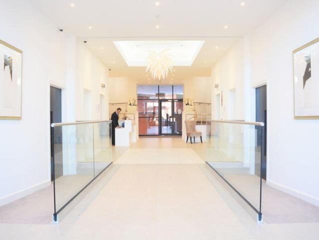 Wellington Street, Slough 1 bed flat to rent £1,150 pcm £265 pw