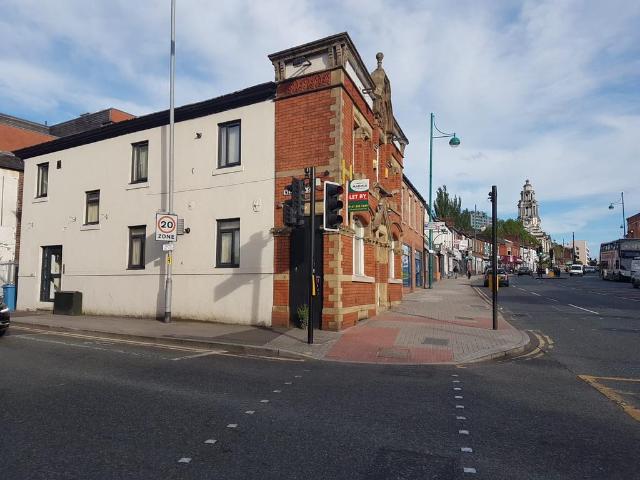Wellington Street, Stockport, SK1 2 bed flat to rent £850 pcm £196 pw
