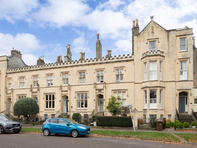 Wellington Square, Cheltenham GL50 4JU Elliot Oliver