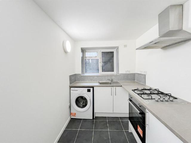 Wellington Square, Hastings, TN34 1PN