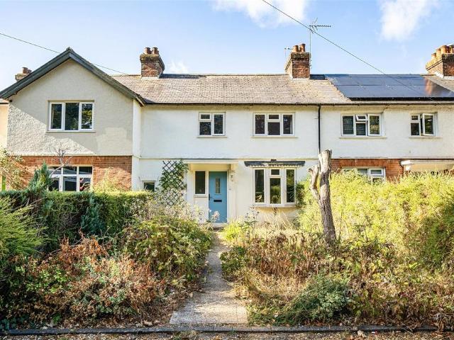 Wellington Terrace, Basingstoke 3 bed terraced house to rent £1,600 pcm £369 pw