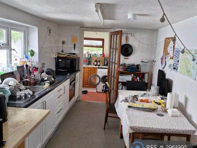 Wellington Terrace, Falmouth, TR11 5 bed terraced house to rent £2,250 pcm £519 pw