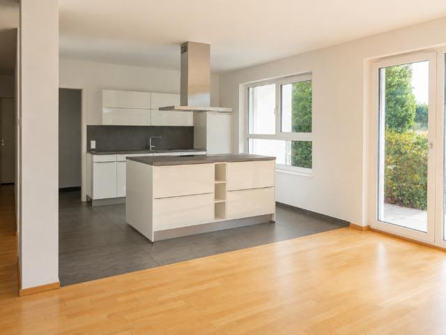 Wellness inklusive: Luxuswohnung mit Terrasse nähe Rheinpromenade