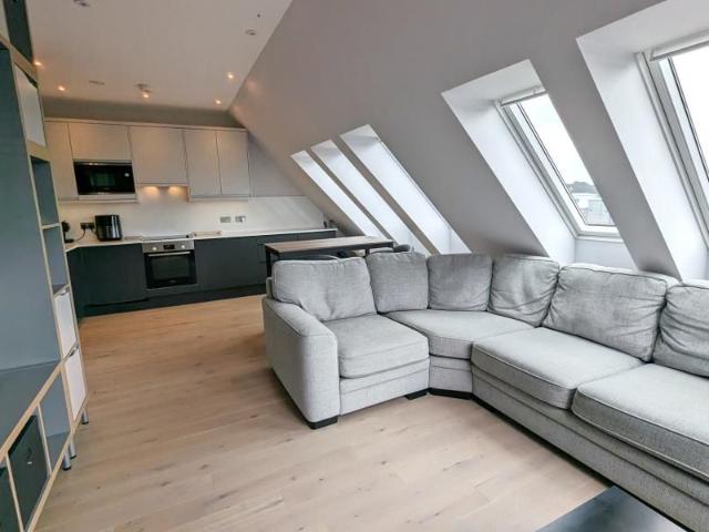 Wells Court, Woking, Surrey, GU21