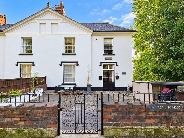 Wells Road, Malvern, WR14 2 bed flat to rent £995 pcm £230 pw