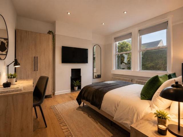 Wellsway, Bath BA2 1 bed terraced house to rent £724 pcm £167 pw
