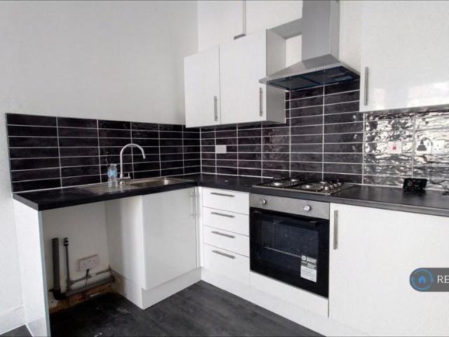 Wellwood Road, Ilford, IG3 1 bed flat to rent £1,650 pcm £381 pw