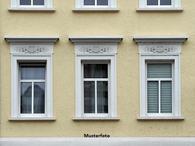 Wer gibt mir neuen Glanz? Villengebäude provisionsfrei