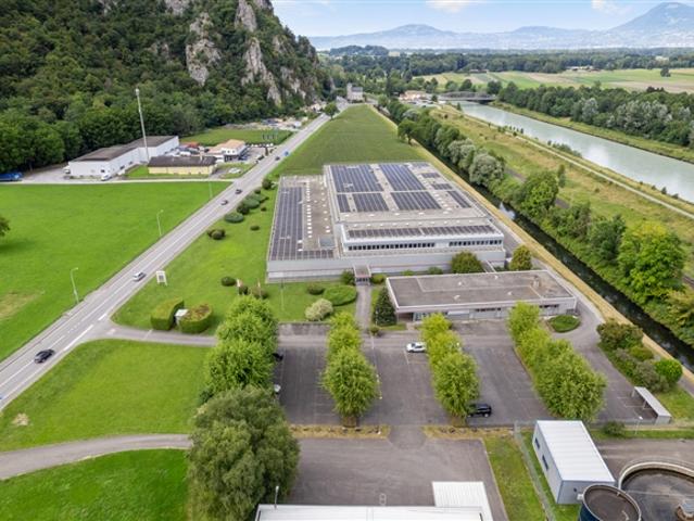 Werkstatt/Box 345 m2 im Erdgeschoss – Sektionaltor – Höhe 4m