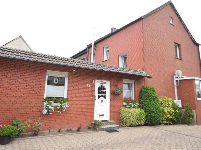 Werne ! Zweifamilienhaus viel Platz, viele Möglichkeiten zentrumsnah !