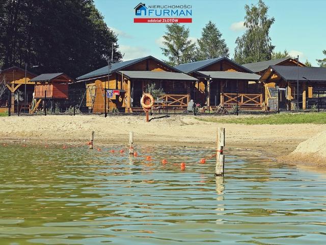 Polecam ośrodek nad jeziorem 2658 m² z domkami i lasem