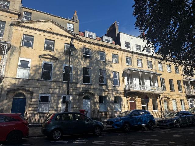 West Mall, Bristol BS8, 2 bed flat to rent, £1,750 pcm | PrimeLocation
