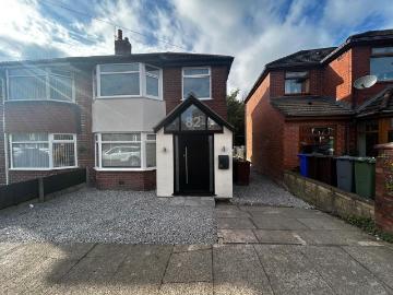 West Avenue, New Moston, Manchester 3 bed semi detached house to rent £1,425 pcm £329 pw