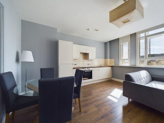 West Africa House, 25 Water Street L2, 2 bed flat to rent, £1,200 pcm | PrimeLocation