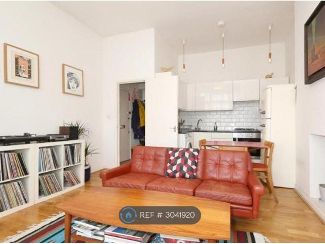 West Bank, London N16, 1 bed flat to rent, £1,675 pcm | PrimeLocation