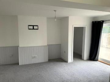 West Banks, Sleaford, NG34