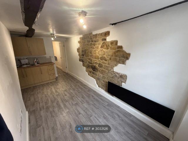 West Bar St, Banbury OX16, 1 bed flat to rent, £850 pcm | PrimeLocation