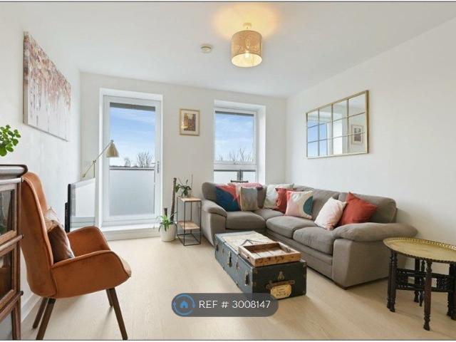 West Barnes Lane, London SW20, 1 bed flat to rent, £1,750 pcm | PrimeLocation