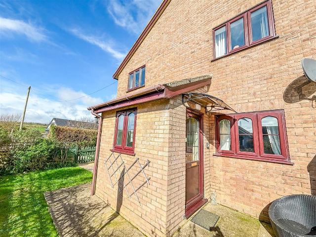 West Bay Road, Bridport DT6, 2 bed flat to rent, £950 pcm | PrimeLocation