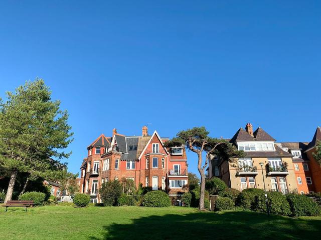 West Cliff Gardens, Bournemouth BH2, 1 bed flat to rent, £1,175 pcm | PrimeLocation