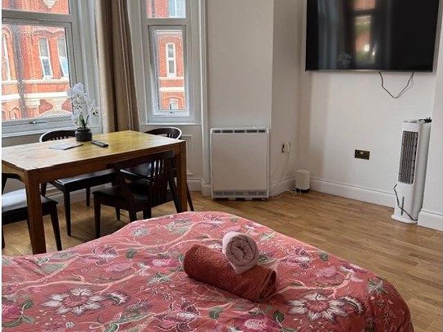 West Cliff Studios, Bournemouth BH2, 1 bed flat to rent, £1,250 pcm | PrimeLocation