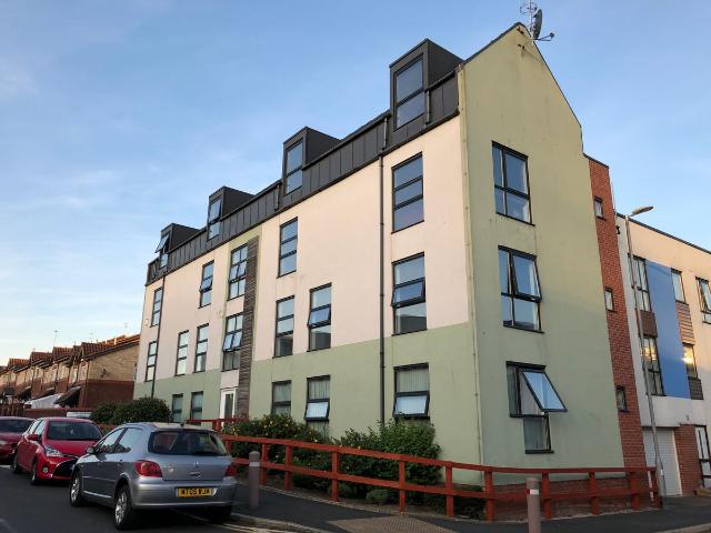 West Craven Street, Salford M5, 3 bed flat to rent, £1,600 pcm | PrimeLocation