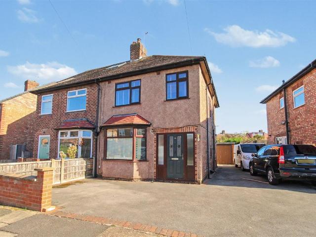 West Crescent, Beeston, Nottingham NG9, 2 bed semi detached house to rent, £995 pcm | PrimeLocation