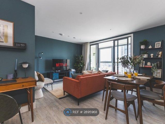 West Croydon, London CR0, 2 bed flat to rent, £2,800 pcm | PrimeLocation