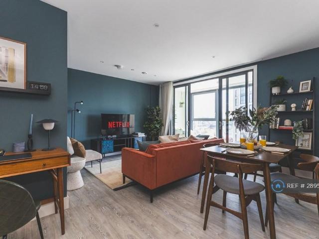 West Croydon, London, CR0 2 bed flat to rent £2,800 pcm £646 pw